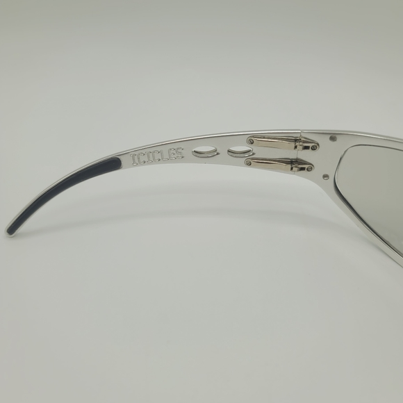 ICICLES Baggers Motorcycle Sunglasses with Diamond Chrome Frame - Picture 5 of 6